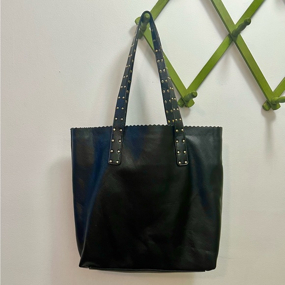 🌟HOST PICK!🌟 Betsey Johnson 💎 Pearly Jewels Leather Tote - Picture 3 of 3